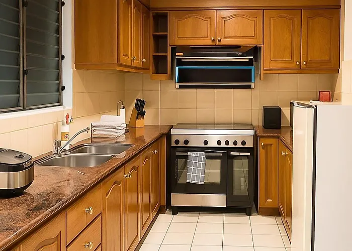 Elegant 2br Bay Sunset Near Us Embassy Manille